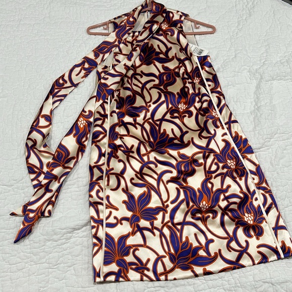 Me + Em Occasion Graphic Tulip Halterneck Mini Dress - Picture 8 of 13